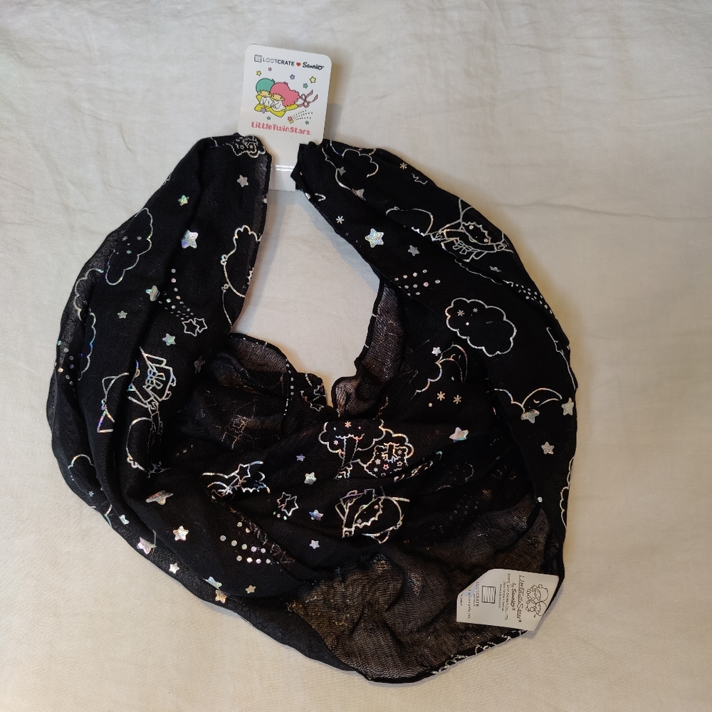 Little Twin Star Infinity scarf